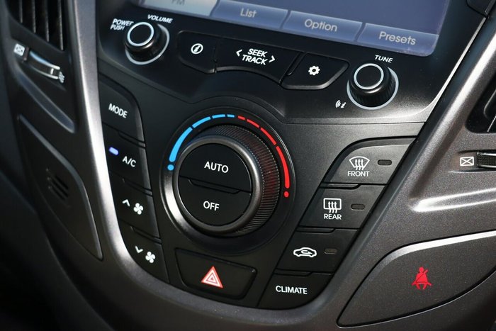 2014 Hyundai Veloster SR Turbo