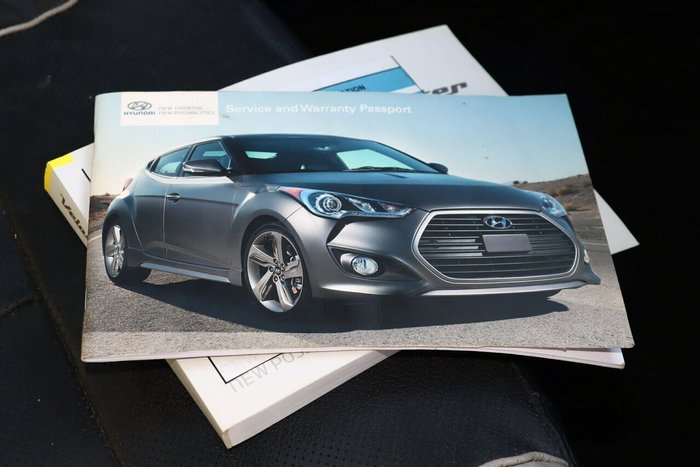2014 Hyundai Veloster SR Turbo