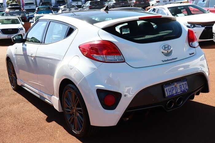 2014 Hyundai Veloster SR Turbo