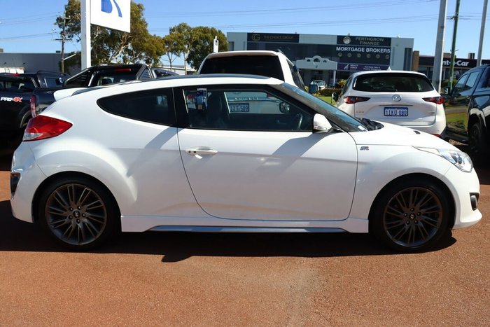 2014 Hyundai Veloster SR Turbo