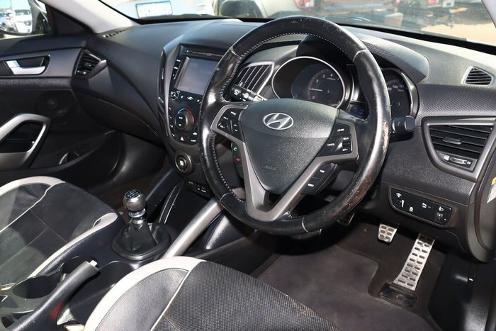 2014 Hyundai Veloster SR Turbo