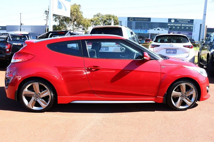 2013 Hyundai Veloster SR Turbo