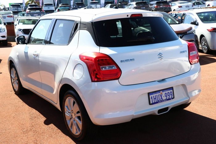 2019 Suzuki Swift GL Navigator