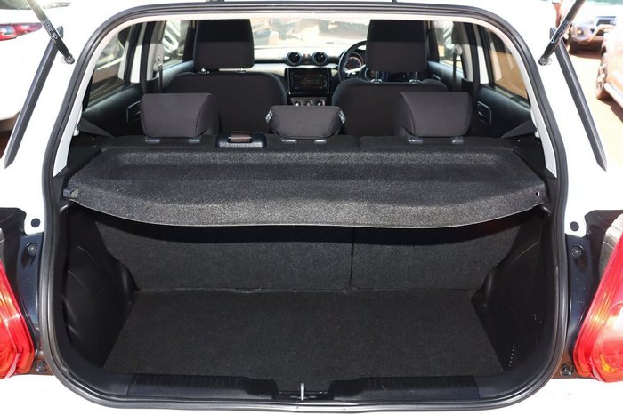 2019 Suzuki Swift GL Navigator