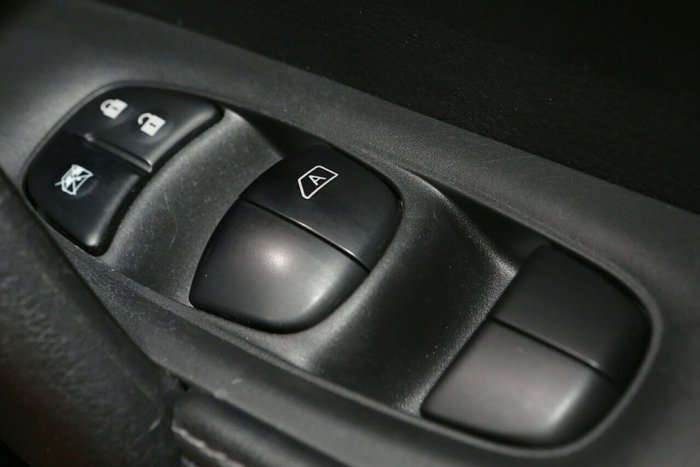 2021 Nissan X-TRAIL ST-L