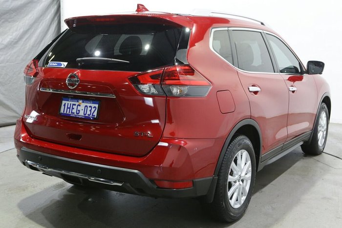 2021 Nissan X-TRAIL ST-L