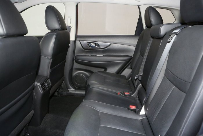 2021 Nissan X-TRAIL ST-L