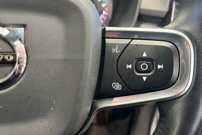 2020 Volvo XC40 T4 Inscription