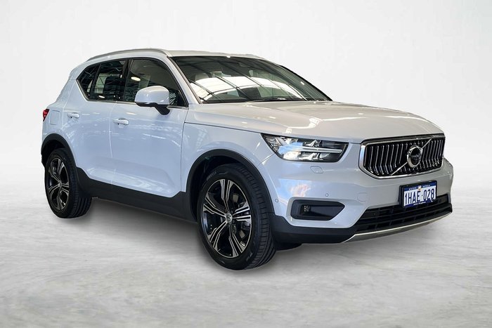 2020 Volvo XC40