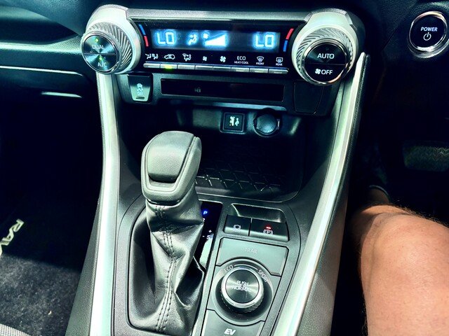 2022 Toyota Rav4 Hybrid RAV4 AWD 2.5L Hyb CVT GX (SS)