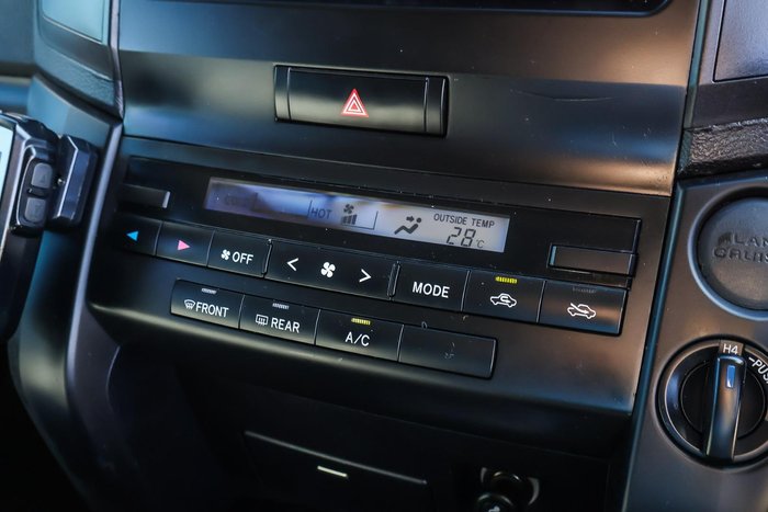 2016 Toyota Landcruiser GX