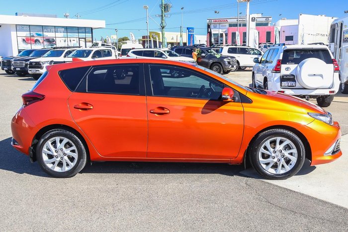 2016 Toyota Corolla Ascent Sport