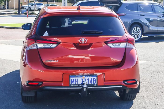 2016 Toyota Corolla Ascent Sport