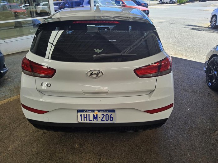 2021 Hyundai i30 PD.V4 MY22 Polar White