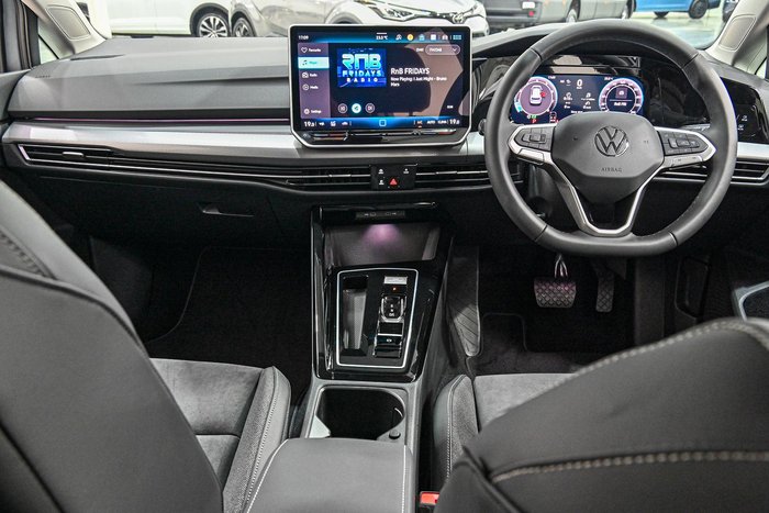 2025 Volkswagen Golf 110TSI Style