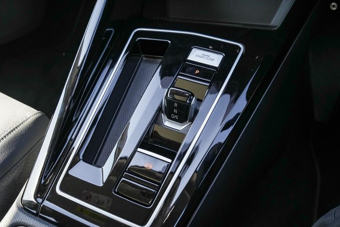 2025 Volkswagen Golf 110TSI Style