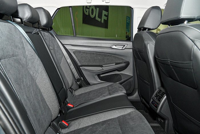 2025 Volkswagen Golf 110TSI Style