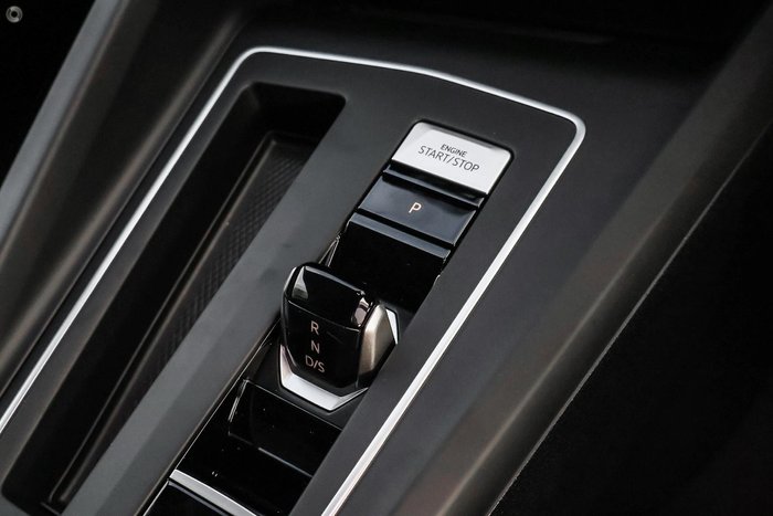 2025 Volkswagen Golf 110TSI Life