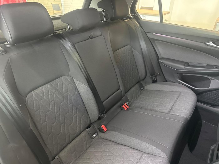 2025 Volkswagen Golf 110TSI Life