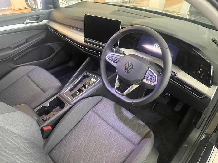 2025 Volkswagen Golf 110TSI Life