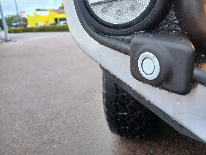 2023 Isuzu MU-X LS-T