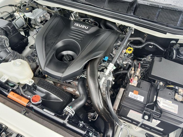 2023 Isuzu MU-X LS-T