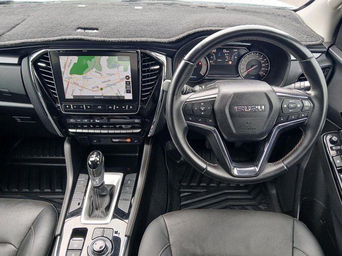 2023 Isuzu MU-X LS-T