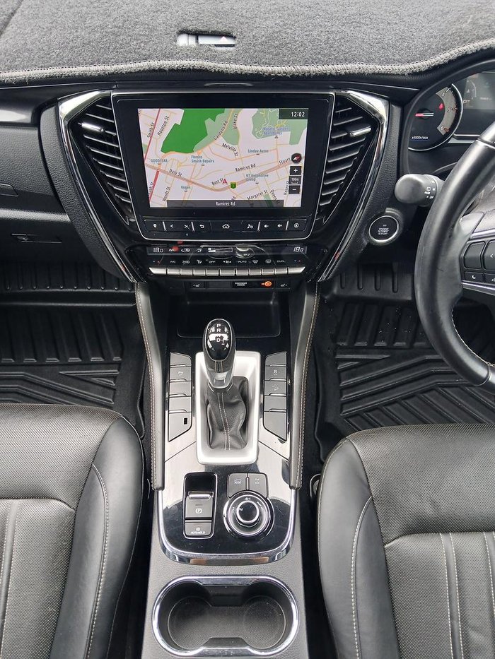 2023 Isuzu MU-X LS-T