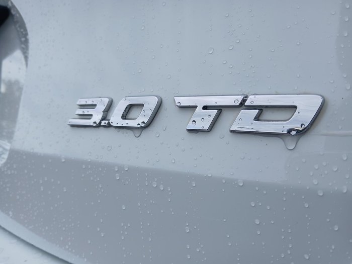 2023 Isuzu MU-X LS-T