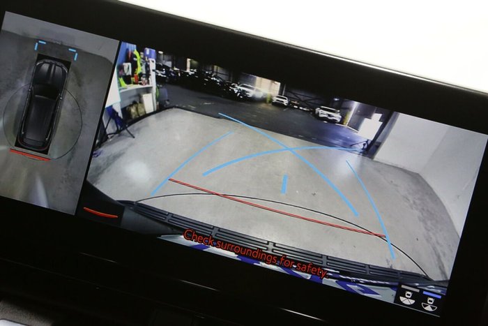 2024 Toyota Landcruiser VX