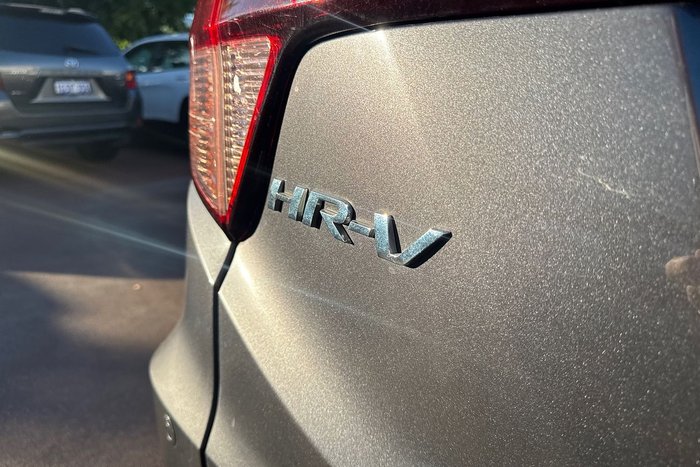 2016 Honda HR-V VTi-L