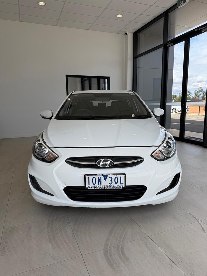 2017 Hyundai Accent Active