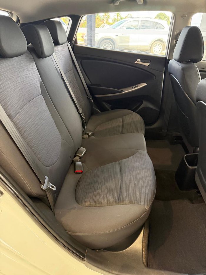 2017 Hyundai Accent Active