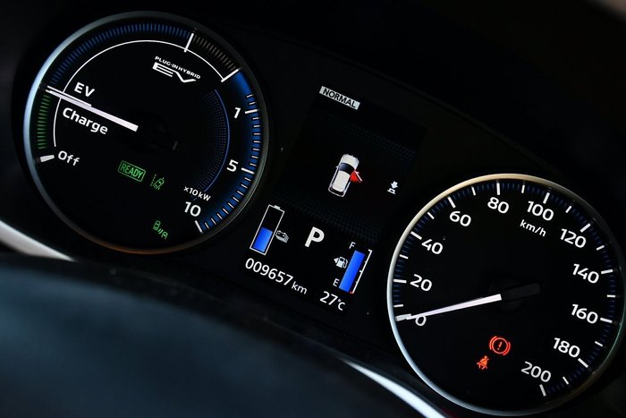 2023 Mitsubishi Eclipse Cross PHEV Exceed