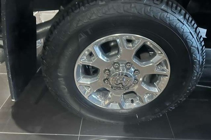 2024 RAM 2500 Laramie Rambox