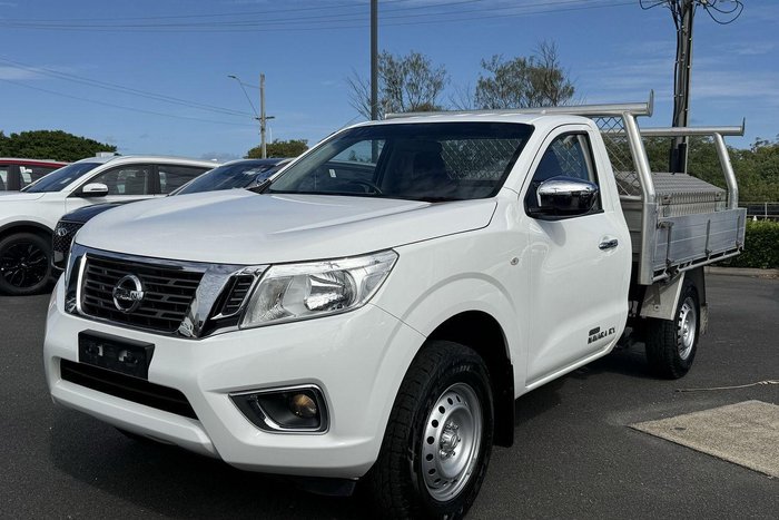 2015 Nissan Navara RX
