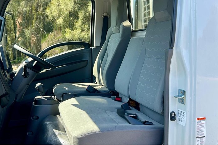 2026 Isuzu N Series NLR 45-150 DT D25 Traypack
