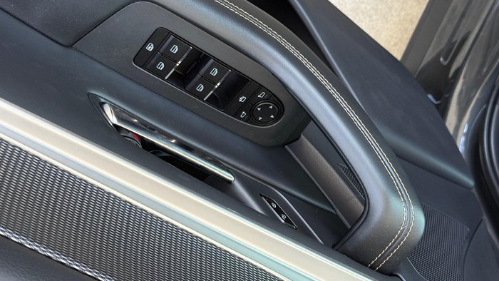 2025 Mazda CX-80 D50e GT