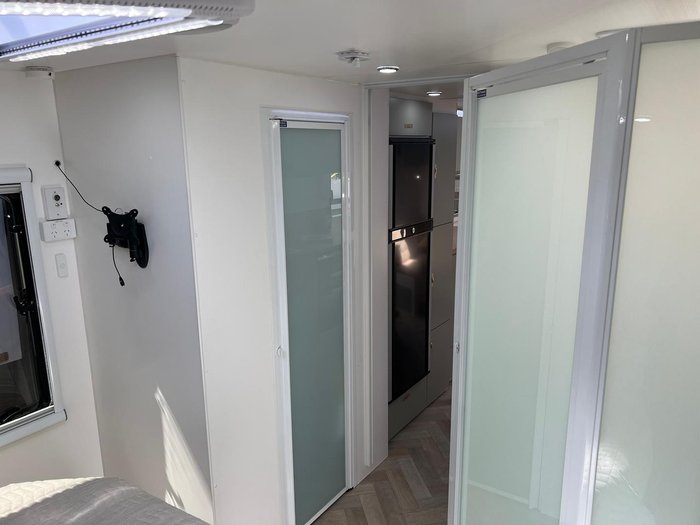 2026 Olympic Marathon 22.6' Rear Club