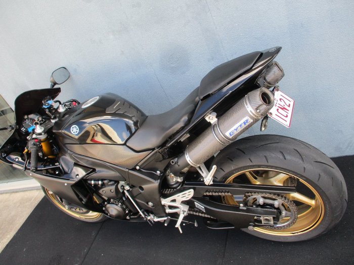 2010 Yamaha YZF-R1 Black