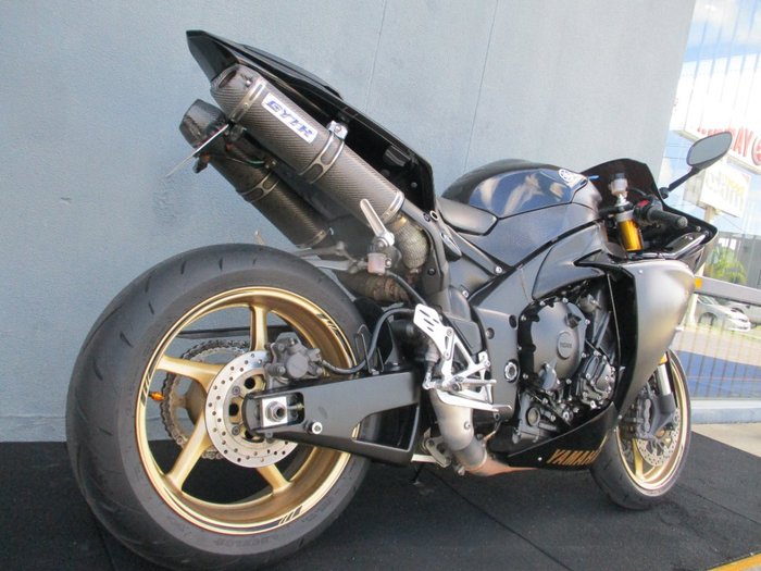 2010 Yamaha YZF-R1 Black