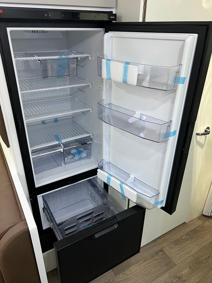 2026 Design RV Crx F226m Rear Bunks