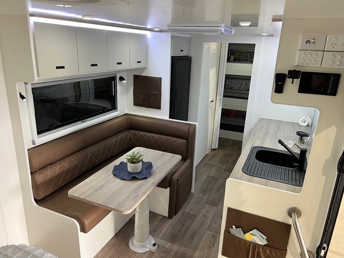 2026 Design RV Crx F226m Rear Bunks