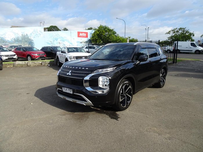 2022 Mitsubishi Outlander Exceed Tourer ZM MY22.5 AWD Black Diamond with Deep Bronze Roof