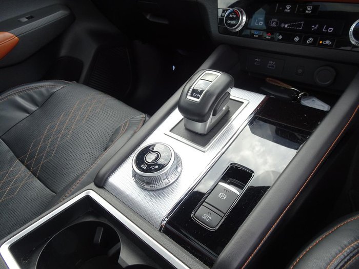 2022 Mitsubishi Outlander Exceed Tourer ZM MY22.5 AWD Black Diamond with Deep Bronze Roof