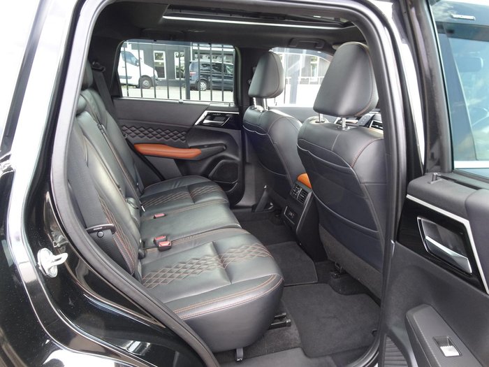 2022 Mitsubishi Outlander Exceed Tourer