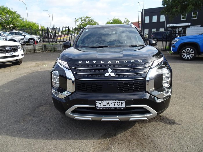 2022 Mitsubishi Outlander Exceed Tourer