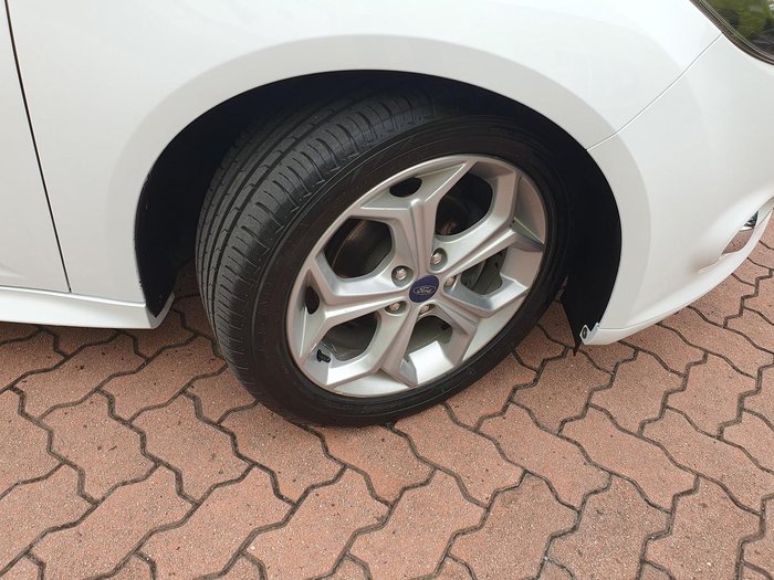 2013 Ford Focus Sport LW MKII Frozen White