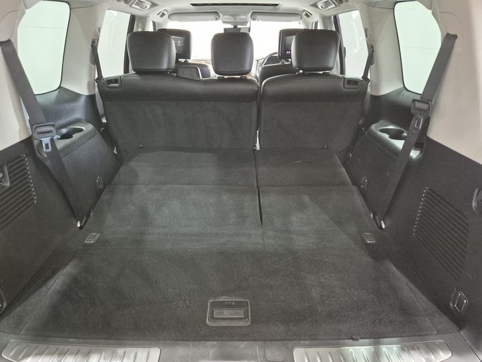 2022 Nissan Patrol Ti-L