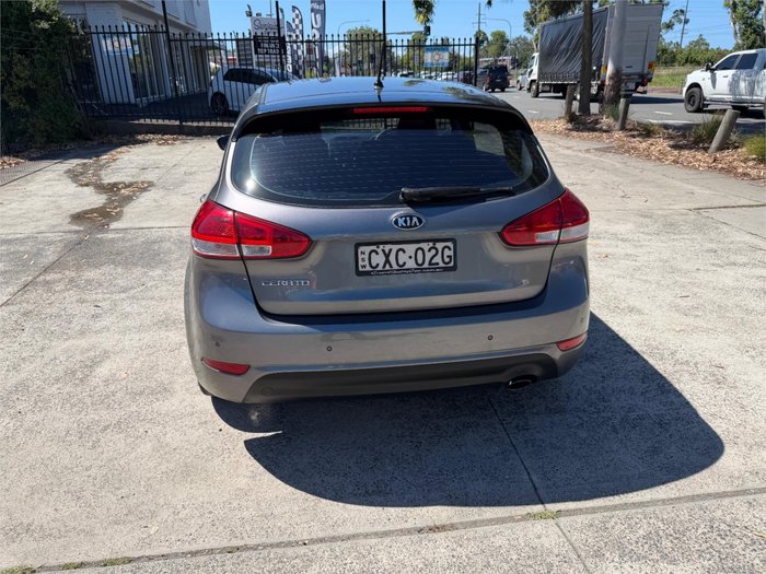 2014 KIA CERATO S